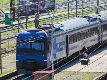 Tren a Chillán suma nuevas detenciones, a dos semanas de retomar su operación