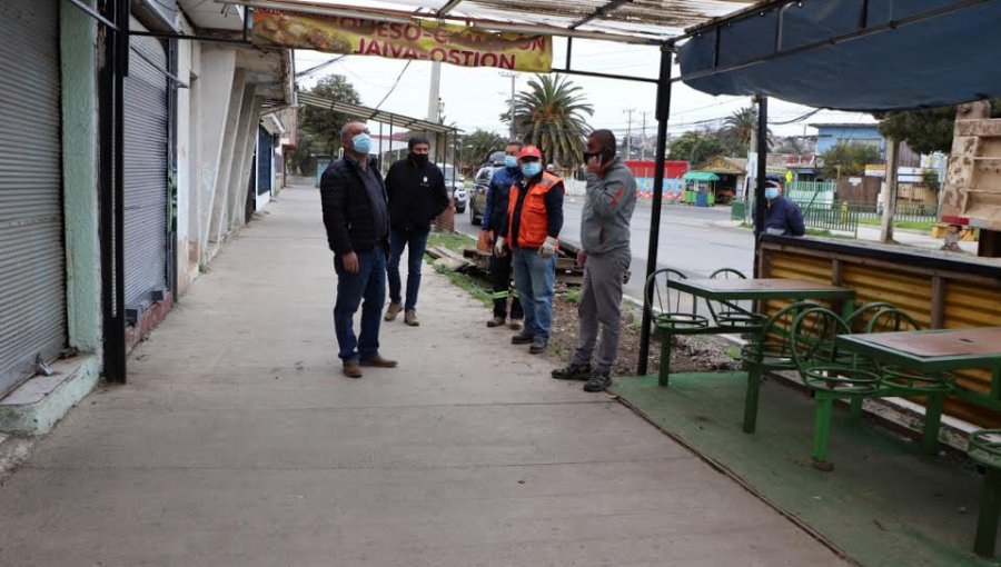 Quintero anuncia reapertura gradual de restaurantes y cafés que tengan terrazas