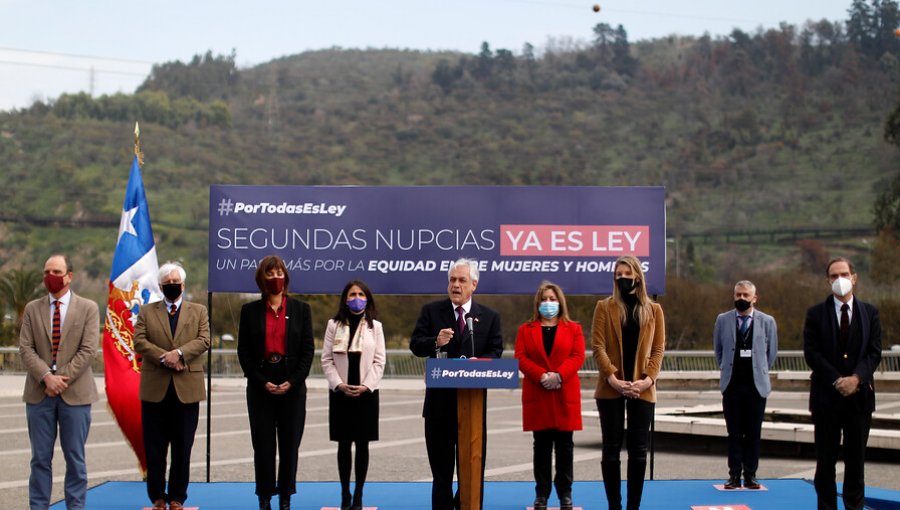 Presidente Piñera promulga ley que elimina plazo para que mujeres puedan casarse nuevamente