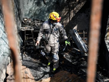 Incendio destruyó unas 12 casas en campamento La Chimba de Antofagasta