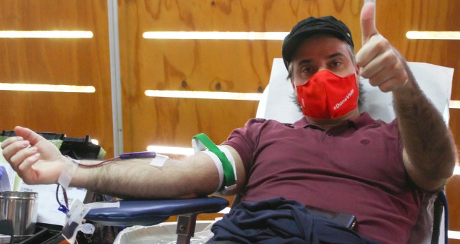 Fernando González se suma a campaña que promueve la donación de sangre