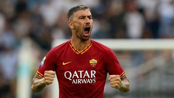 Inter de Milán oficializó la contratación del lateral Aleksandar Kolarov