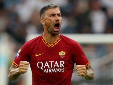 Inter de Milán oficializó la contratación del lateral Aleksandar Kolarov