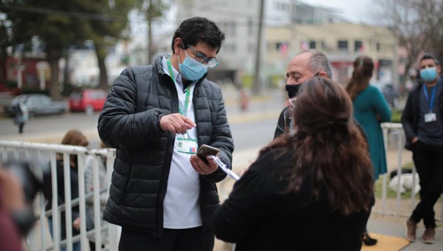 Equipo de salud municipal encabezó operativo de fiscalización en estación de Metro de Quilpué