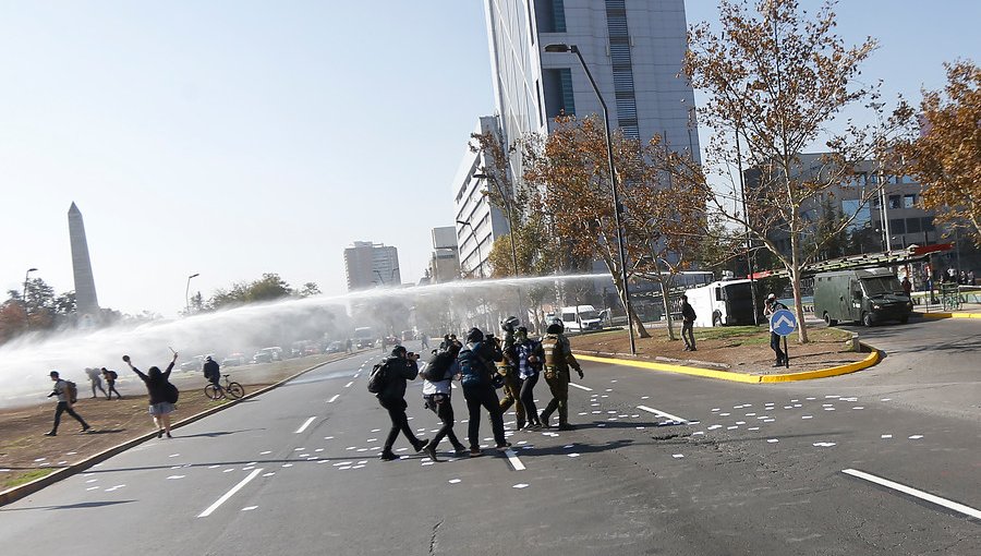 Carabineros registra más de 1.400 manifestaciones públicas durante la pandemia