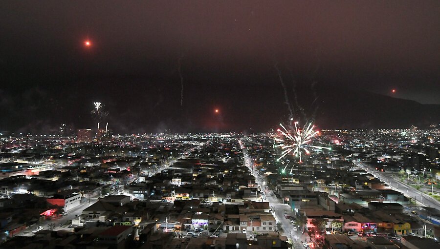 Proyecto que aumenta sanciones por uso de fuegos artificiales avanza a segundo trámite en el Congreso