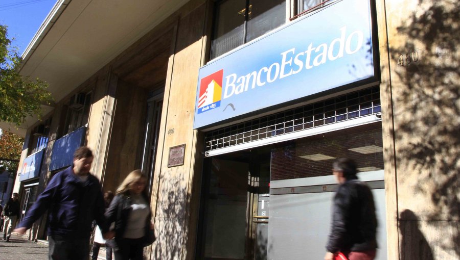 Más de la mitad de las sucursales de BancoEstado operaron durante este miércoles tras ciberataque