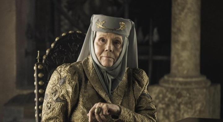 Fallece Diana Rigg, actriz que dio vida a Olenna Tyrell en «Game of Thrones»