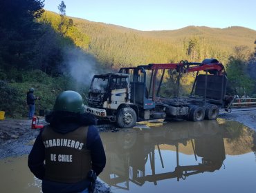 Detienen a tres sospechosos de violencia en Cañete: Carabineros informó que portaban armas, chalecos antibalas y radios