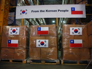 Corea del Sur dona a Chile medio millón de dólares en mascarillas y reactivos para test PCR