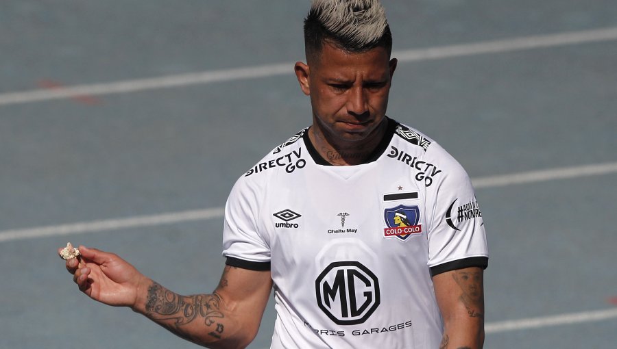 Colo-Colo buscaría fórmula para despedir a Valencia sin pagarle indemnización