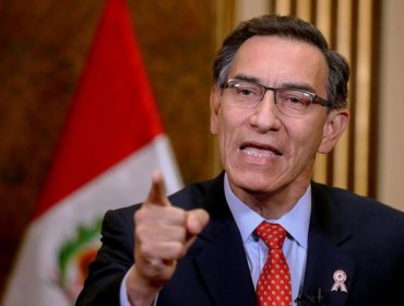 Congreso de Perú aprueba admisibilidad de moción para destituir al presidente Martín Vizcarra