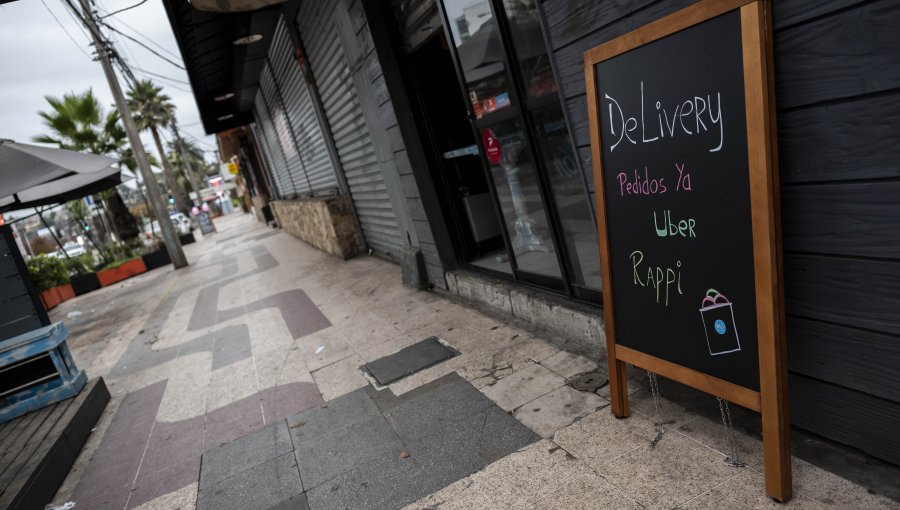 Permiso especial permitirá a locales comerciales ocupar veredas para reactivar sus ventas en Viña del Mar