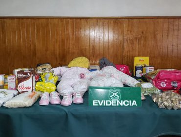 Detienen por estafa a cuatro extranjeros que pedían dinero y alimentos con muñecos en Curanilahue