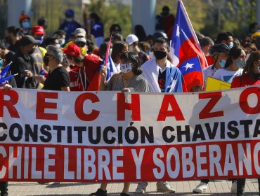 Intendencia prohibió segunda marcha del Rechazo: se reunieron en Las Condes