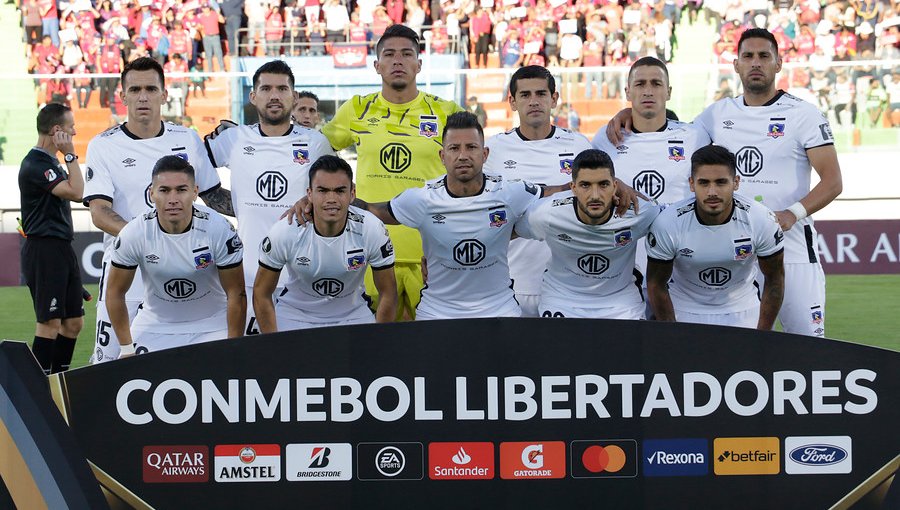 La formación con la que Colo-Colo buscará el triunfo ante Peñarol por Copa Libertadores