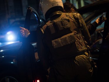 1.960 personas fueron detenidas por infringir el toque de queda y la cuarentena en Chile