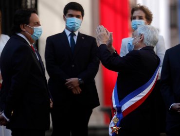 Presidente Piñera encabezó foto oficial de Fiestas Patrias con sus ministros de Estado