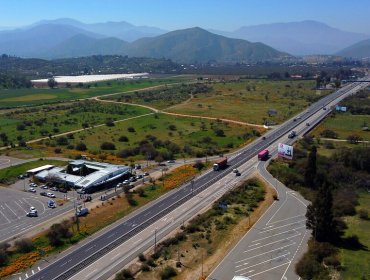 Salida de vehículos desde la región Metropolitana cayó un 60% en comparación a Fiestas Patrias de 2019