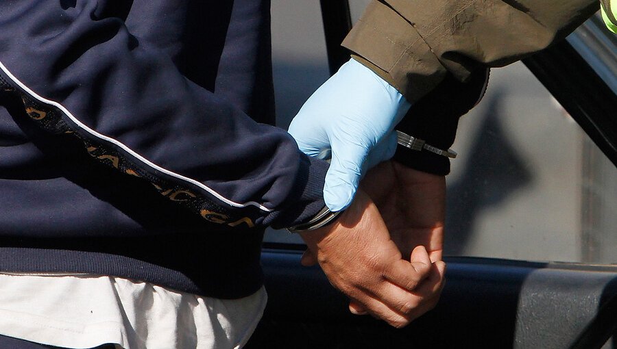 Detienen a hombre que le propinó brutal golpiza a su hija de 13 años en San José de Maipo