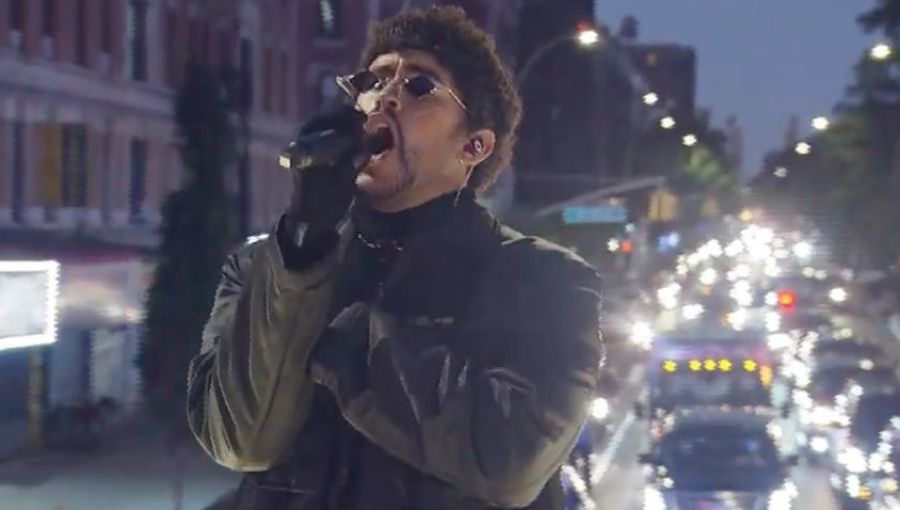 Bad Bunny revolucionó las redes con show a bordo de camión en Nueva York