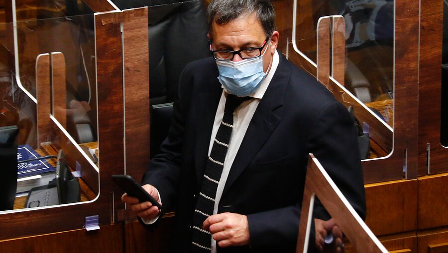 Senador Lagos Weber y Acuerdo de Escazú: "El Gobierno se echó para atrás, le quitó piso al medio ambiente"