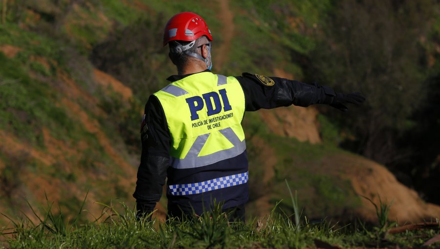 Investigan hallazgo de cadáver de una mujer en cerro Condell de Curicó