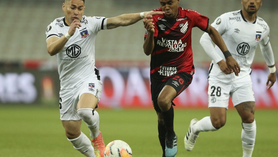 Un opaco Colo-Colo se inclinó ante el Athletico Paranaense por Libertadores