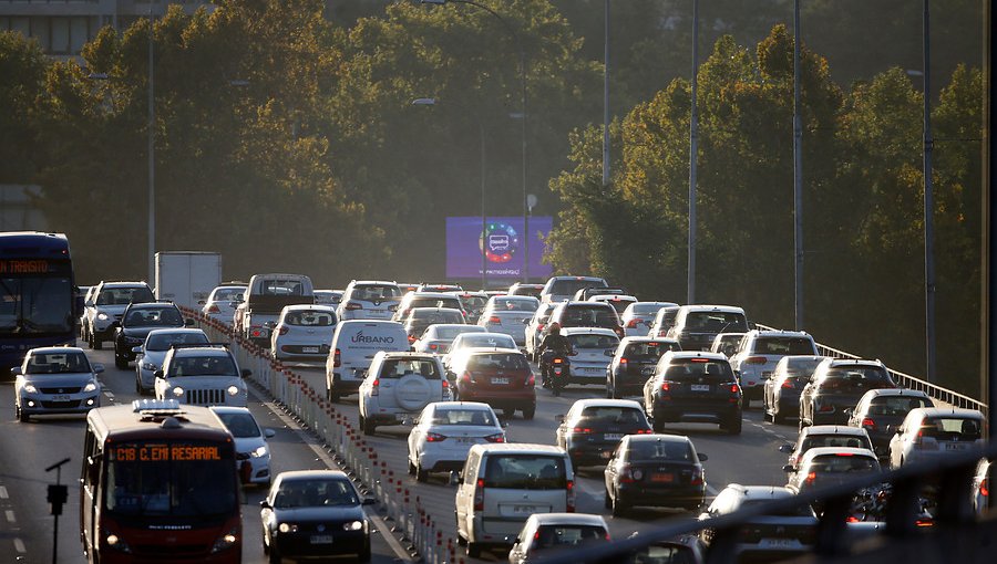 «Día Nacional sin Autos»: En 10 años, los vehículos aumentaron un 82,5% en el país