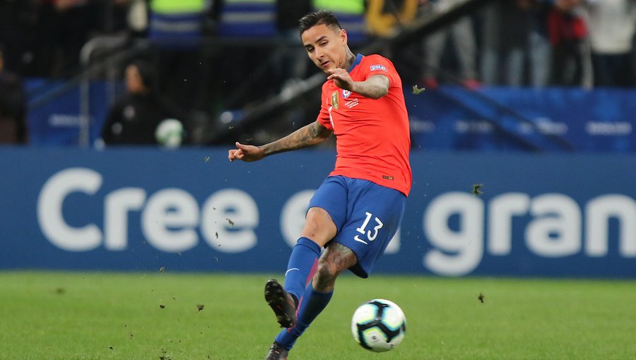 Erick Pulgar se perdería el inicio de las Clasificatorias ante Uruguay