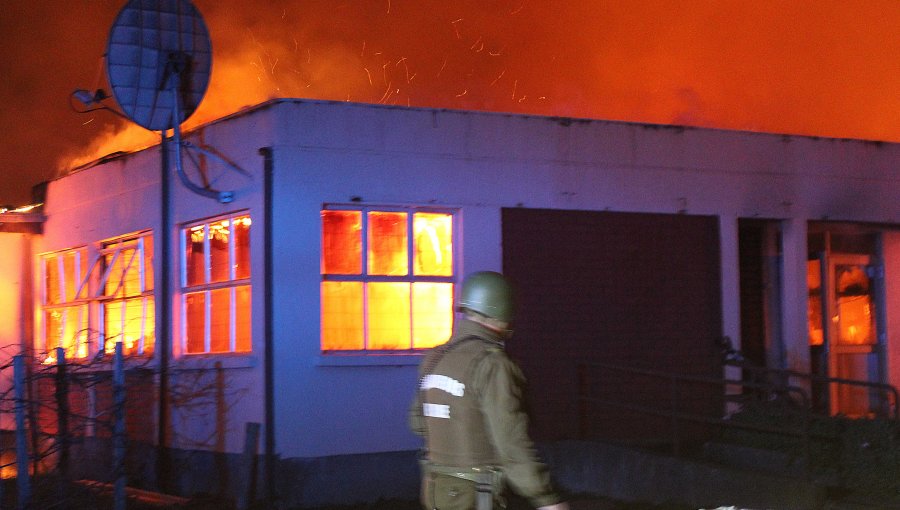 Detienen a tres sujetos acusados de participar en robo e incendio de internado en Cañete