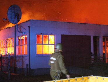 Detienen a tres sujetos acusados de participar en robo e incendio de internado en Cañete