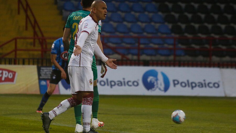 Huachipato empata con La Serena que sigue complicado en el fondo de la tabla