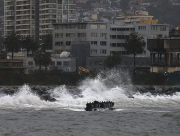 Nuevo evento de marejadas generará olas de hasta 4 metros de altura entre Aysén y Arica