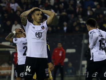 Carlos Carmona reconoce que Colo-Colo "tocó fondo" y que necesita "urgente" un triunfo