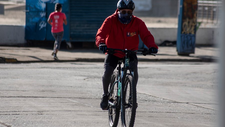 «Yo voto en bici»: Lanzan campaña que busca incentivar a participar en el Plebiscito en Valparaíso