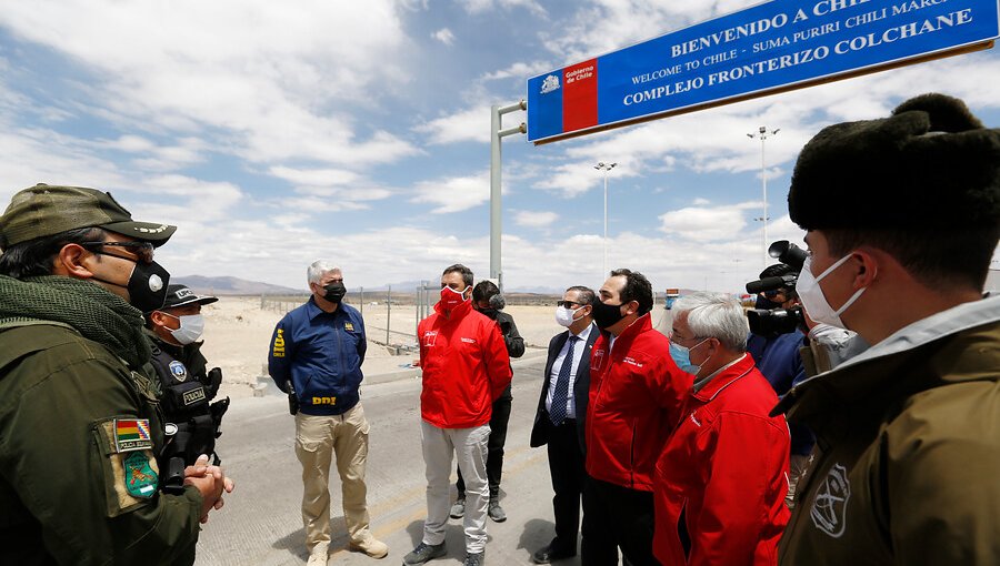 Gobierno de Chile se coordinará con el de Bolivia para detener flujo migratorio venezolano