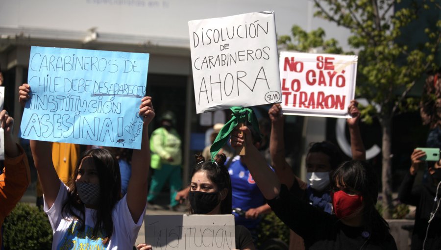 Madre de menor que cayó al Mapocho: "Nadie del Gobierno se ha comunicado conmigo"