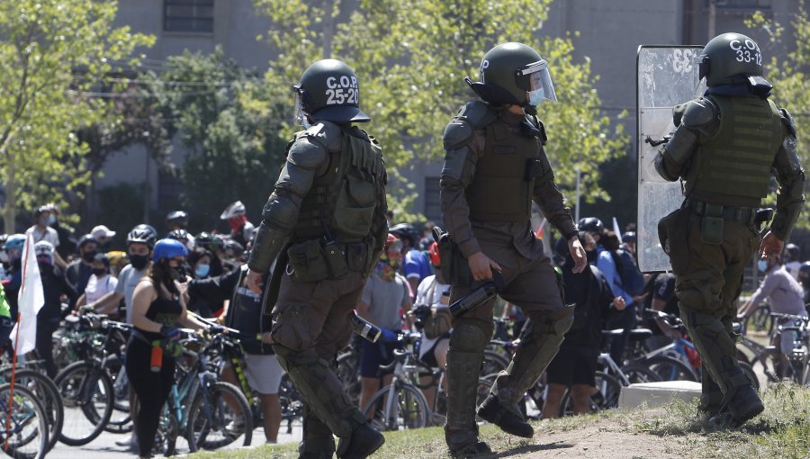 Masiva cicletada en Santiago a favor del Apruebo y contra la muerte de pedaleros