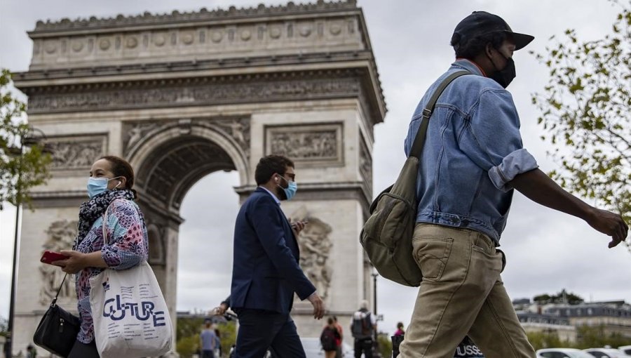 París entra en “alerta máxima” a raíz de la fuerte propagación del Covid-19