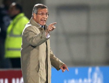 Óscar Tabárez dijo que la Roja "pierde potencial" con las bajas