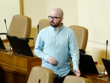 Comisión de Ética de la Cámara de Diputados sanciona a Giorgio Jackson con multa del 2% de su dieta