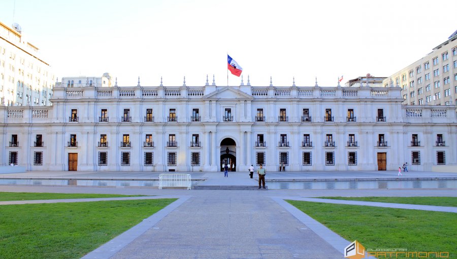 Detectan tres casos activos de Covid-19 en La Moneda: Presidente Piñera no tuvo contacto con ellos