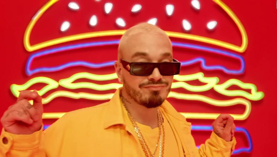 J Balvin lanza su propio "combo" para reconocida cadena de comida rápida