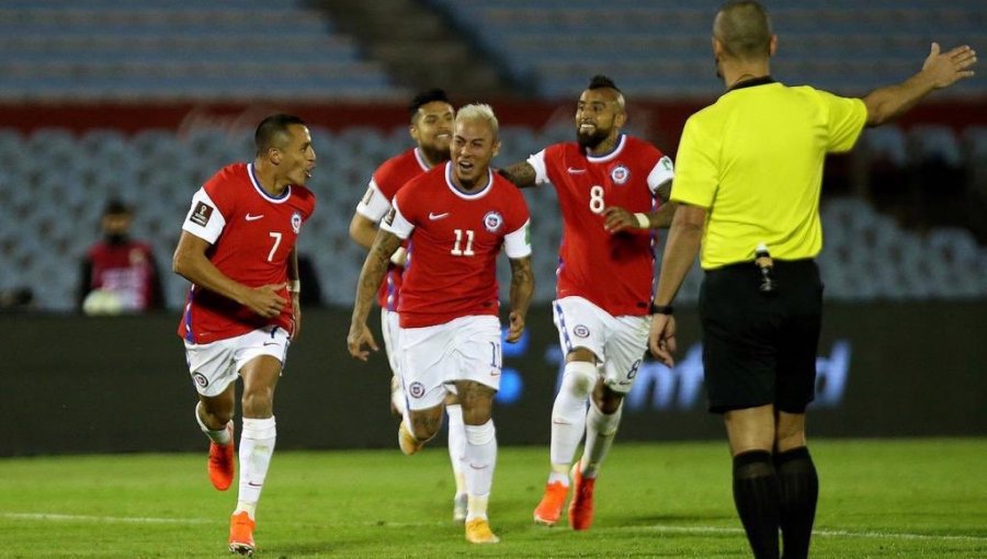 Arturo Vidal destacó el nivel de la Roja pese la polémica caída ante Uruguay