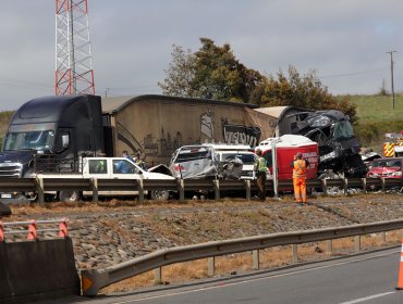 Fiscal ordena la detención de conductor de camión por colisión múltiple en la comuna de Victoria