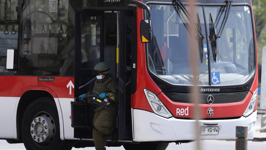 Plaza Baquedano: Caja sospechosa en bus RED solo contenía basura