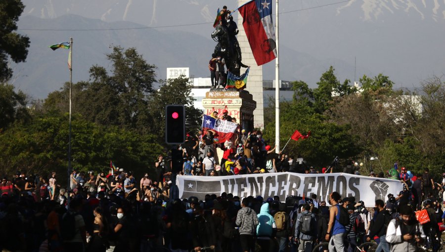 "No son manifestantes, son terroristas de la ciudad": Este viernes se vivió la jornada más violenta desde el inicio de la pandemia