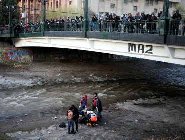 Fiscalía abrirá investigación contra joven de 16 años que cayó al río Mapocho