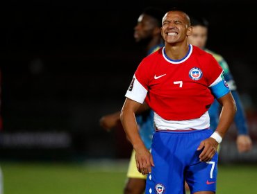 Alexis será evaluado en Italia por molestias físicas tras duelo ante Colombia